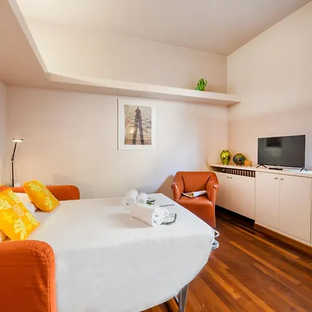 Palermo, 14 - Moderna Garibaldi-brera Appartamento Milano